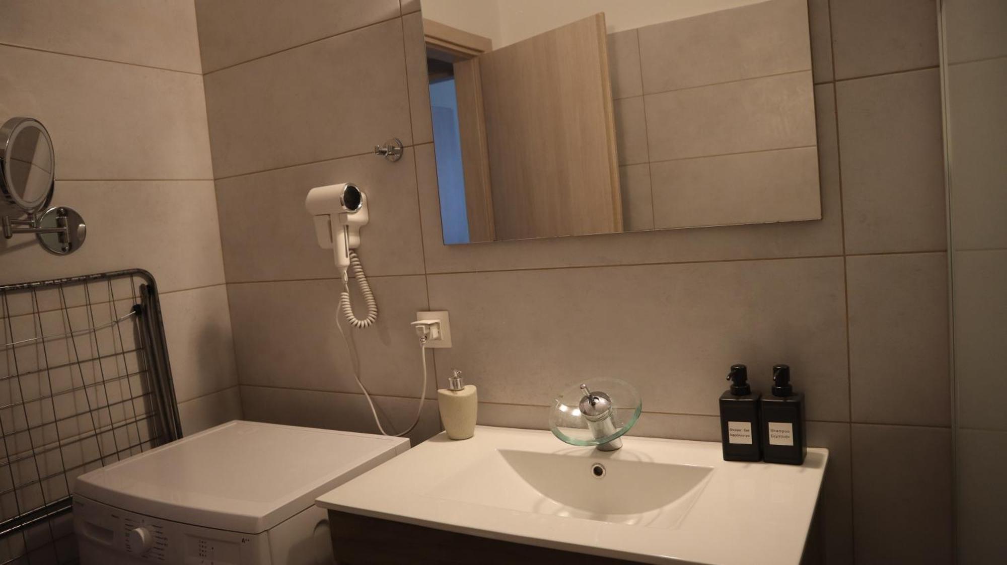 Dafni City Apartment 2 Афіни Екстер'єр фото